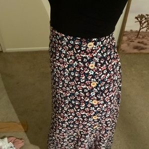 Midi floral skirt